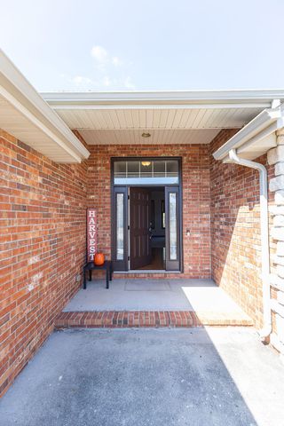 3779 N Ashbury Drive, Springfield, MO 65803