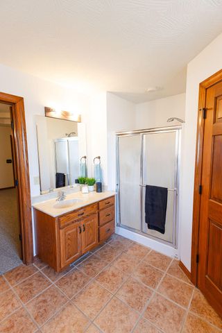 3779 N Ashbury Drive, Springfield, MO 65803