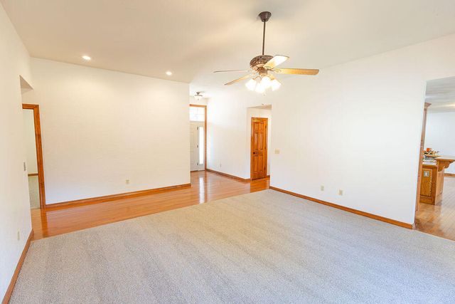 3779 N Ashbury Drive, Springfield, MO 65803