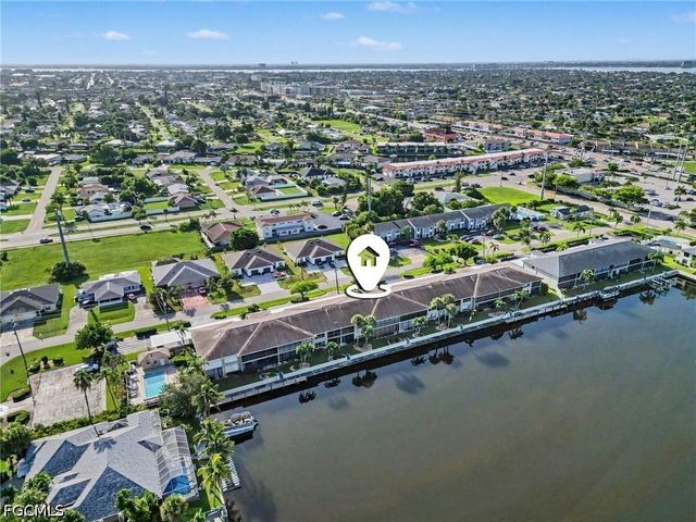4622 SW Santa Barbara PL 111, Cape Coral, FL 33914