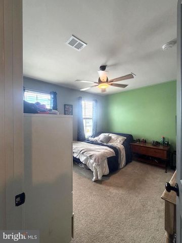 84 PREENING RD, Hedgesville, WV 25427