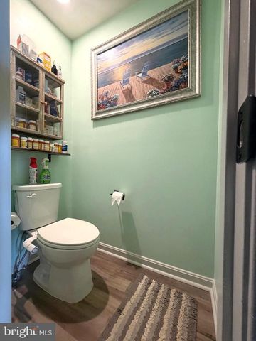 84 PREENING RD, Hedgesville, WV 25427