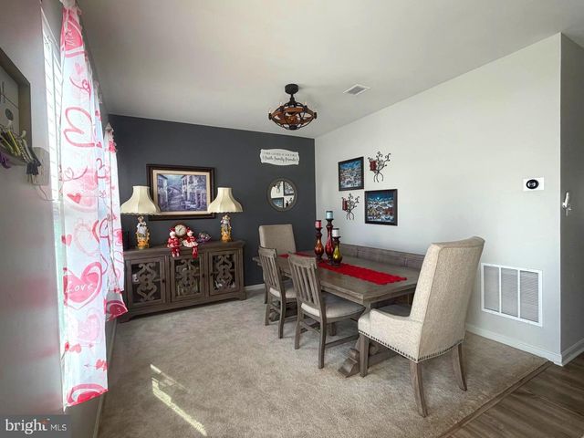 84 PREENING RD, Hedgesville, WV 25427