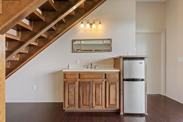 150 County Road 1604, Clifton, TX 76634