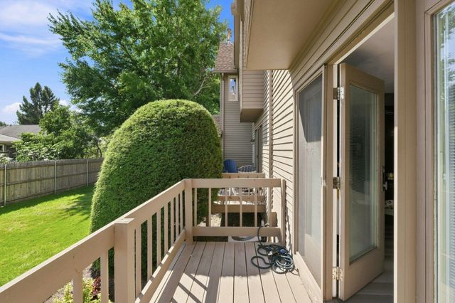 200 Mayfield Ave C7, Cranston, RI 02920