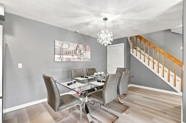 200 Mayfield Ave C7, Cranston, RI 02920
