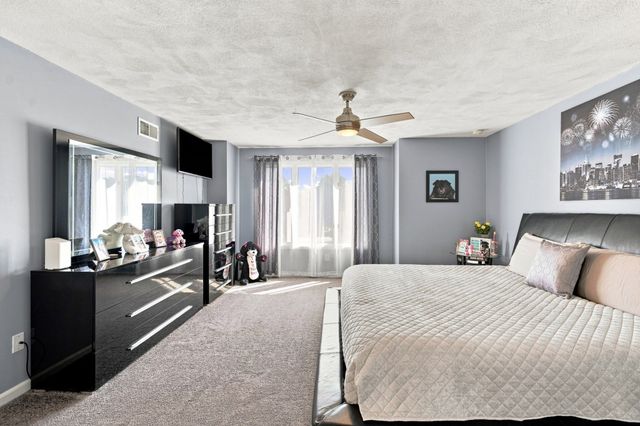 200 Mayfield Ave C7, Cranston, RI 02920