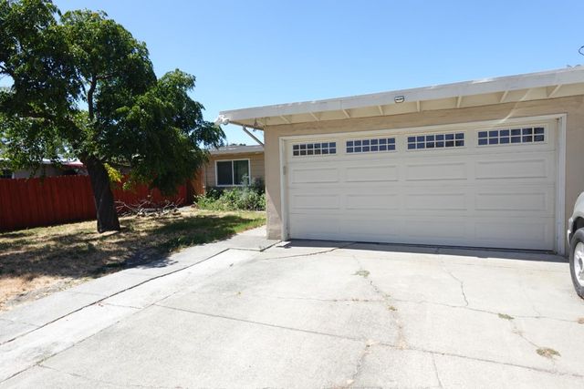 28351 Rochelle Avenue, Hayward, CA 94544