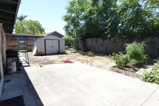 28351 Rochelle Avenue, Hayward, CA 94544