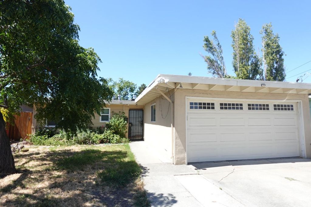 28351 Rochelle Avenue, Hayward, CA 94544