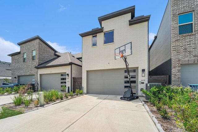 16630 Lake Austin Street, Cypress, TX 77433