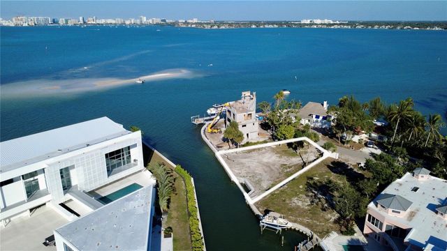 3210 HIGEL AVENUE, Sarasota, FL 34242