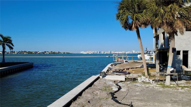 3210 HIGEL AVENUE, Sarasota, FL 34242