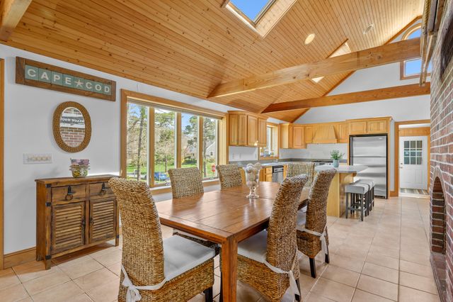 61 Linda Lane, Hyannis, MA 02601