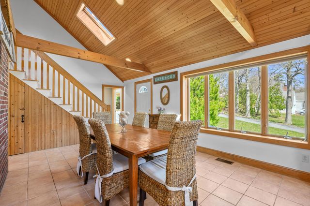 61 Linda Lane, Hyannis, MA 02601