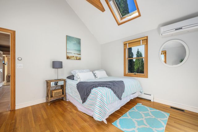 61 Linda Lane, Hyannis, MA 02601