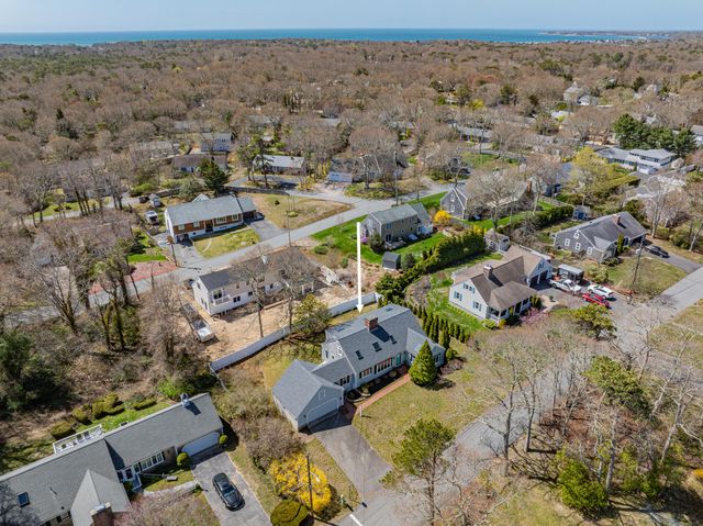 61 Linda Lane, Hyannis, MA 02601