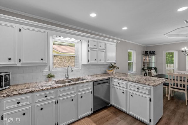914 Edgefield Drive, Shreveport, LA 71118