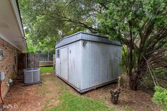 914 Edgefield Drive, Shreveport, LA 71118