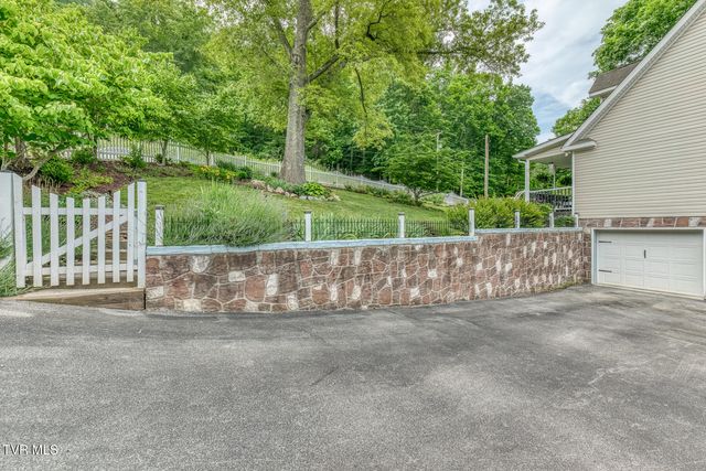 4100 Cooks Landing Road, Kingsport, TN 37664