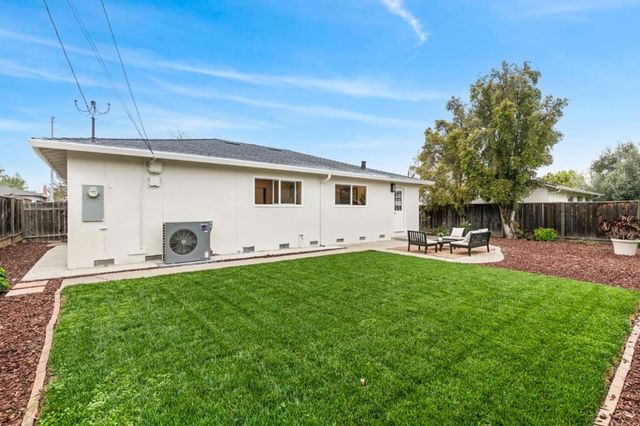 832 Mary Court, Campbell, CA 95008