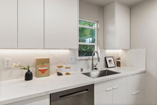 832 Mary Court, Campbell, CA 95008