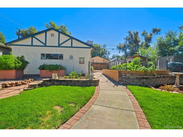 2221 Wood Ave, Colorado Springs, CO 80907