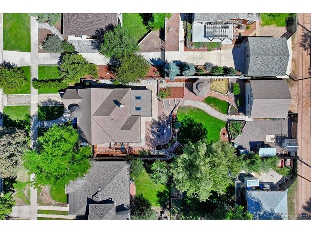 2221 Wood Ave, Colorado Springs, CO 80907