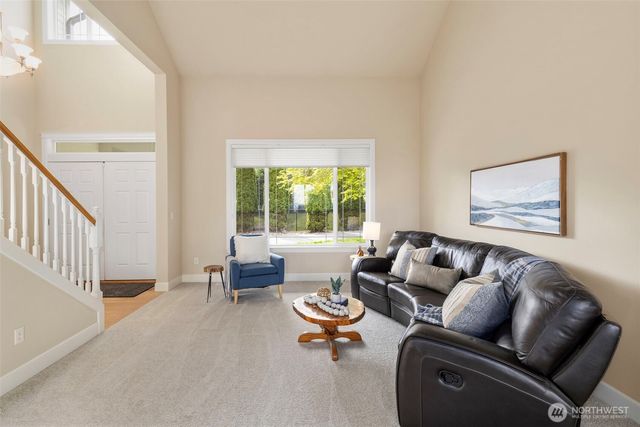 11560 NE Skyward Loop, Kingston, WA 98346