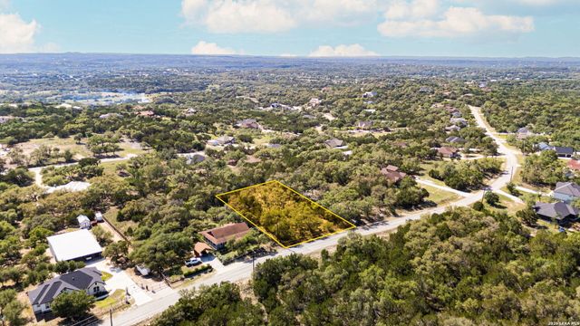 1158 MADRONE RD, Fischer, TX 78623
