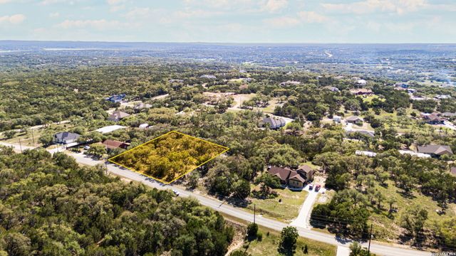 1158 MADRONE RD, Fischer, TX 78623
