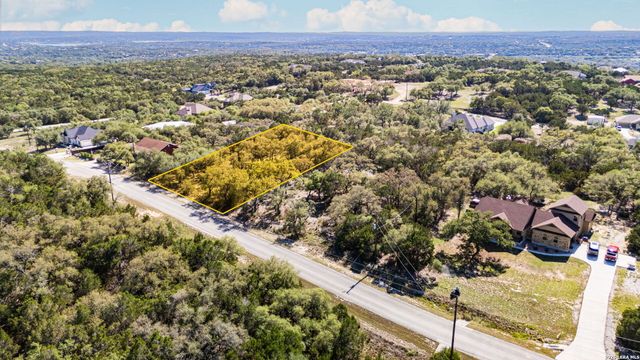 1158 MADRONE RD, Fischer, TX 78623