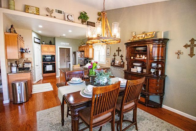 3156 N Arroyo Avenue, Fresno, CA 93727