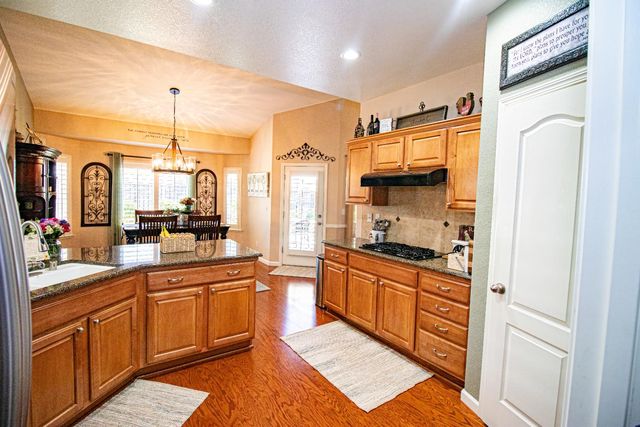 3156 N Arroyo Avenue, Fresno, CA 93727