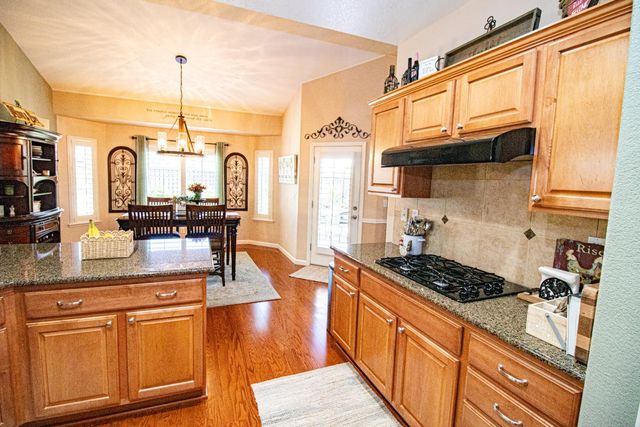 3156 N Arroyo Avenue, Fresno, CA 93727