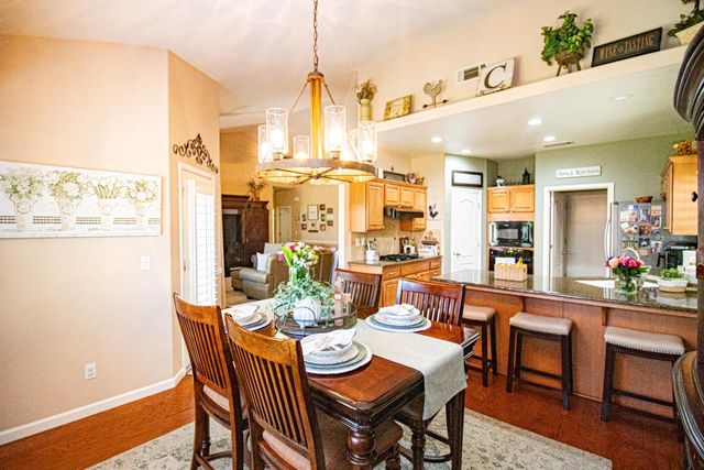 3156 N Arroyo Avenue, Fresno, CA 93727