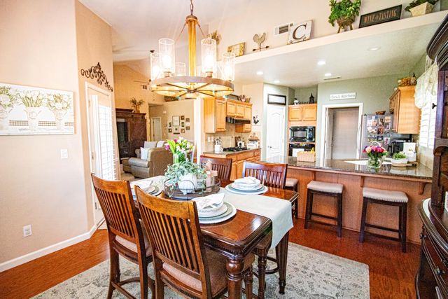 3156 N Arroyo Avenue, Fresno, CA 93727