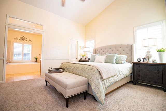 3156 N Arroyo Avenue, Fresno, CA 93727