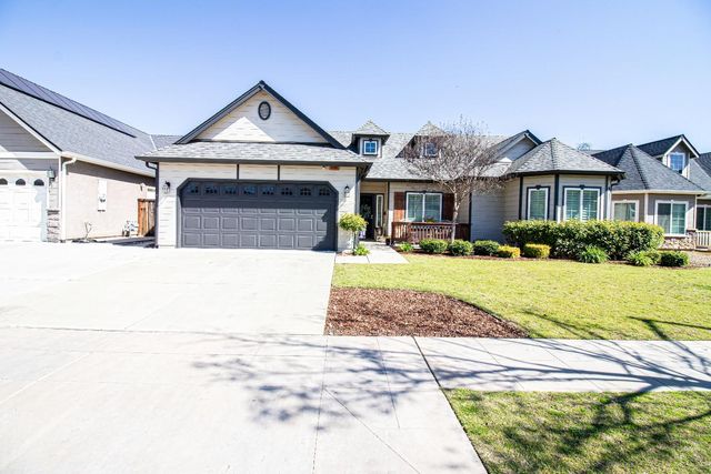 3156 N Arroyo Avenue, Fresno, CA 93727