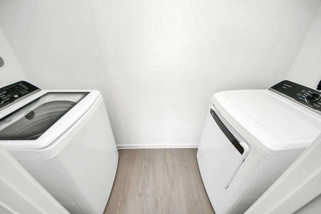 27438 Sweetwater Bay Drive, Katy, TX 77493