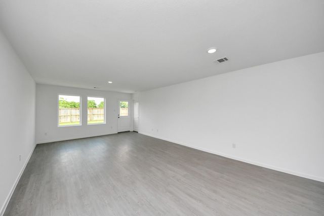 27438 Sweetwater Bay Drive, Katy, TX 77493