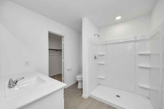 27438 Sweetwater Bay Drive, Katy, TX 77493