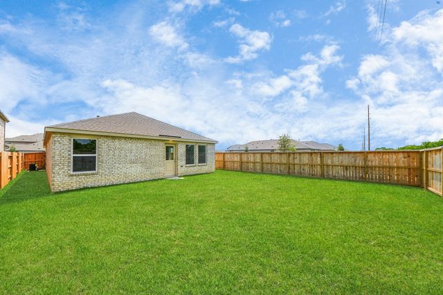 27438 Sweetwater Bay Drive, Katy, TX 77493