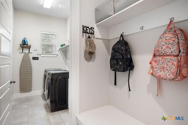 216 Emerald Garden Road, San Marcos, TX 78666