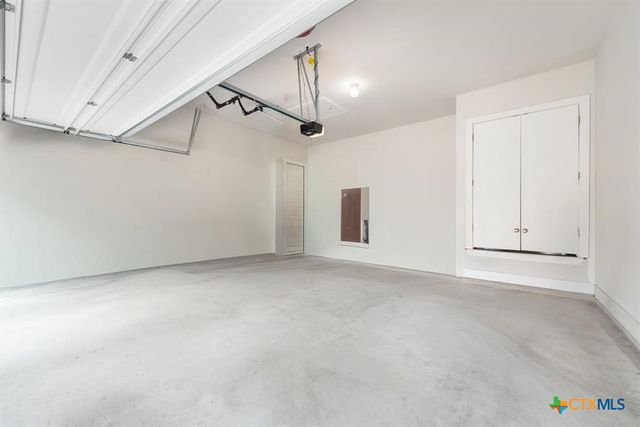 216 Emerald Garden Road, San Marcos, TX 78666