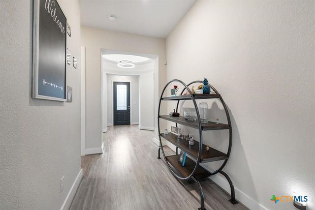 216 Emerald Garden Road, San Marcos, TX 78666