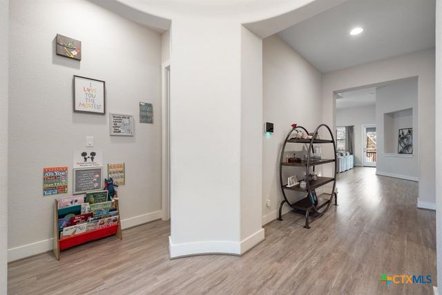 216 Emerald Garden Road, San Marcos, TX 78666