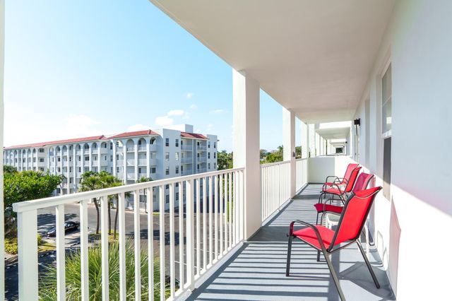950 Ponce De Leon Road 4030, Boca Raton, FL 33432