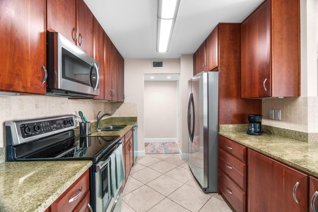 950 Ponce De Leon Road 4030, Boca Raton, FL 33432