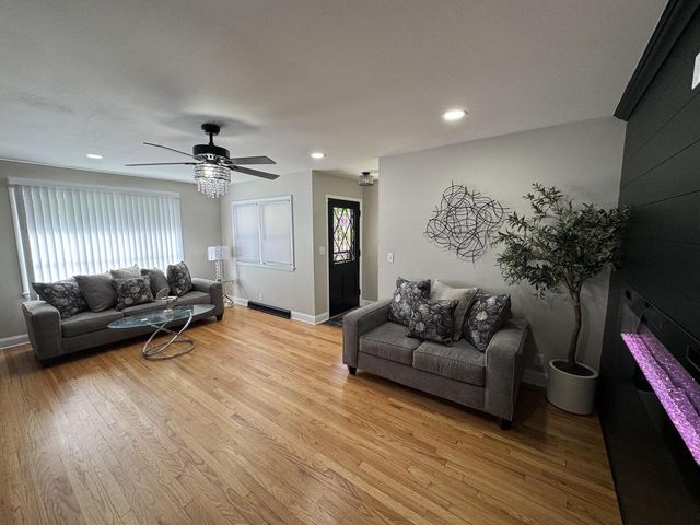 4141 69th STREET, Milwaukee, WI 53216